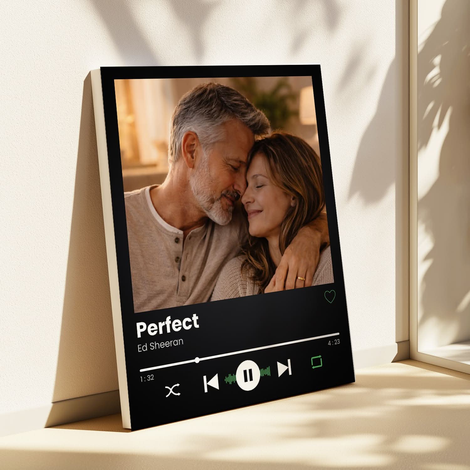 Toile Personnalisée Chanson – Photo Couple avec Lecteur Musical – Cadeau Romantique Unique